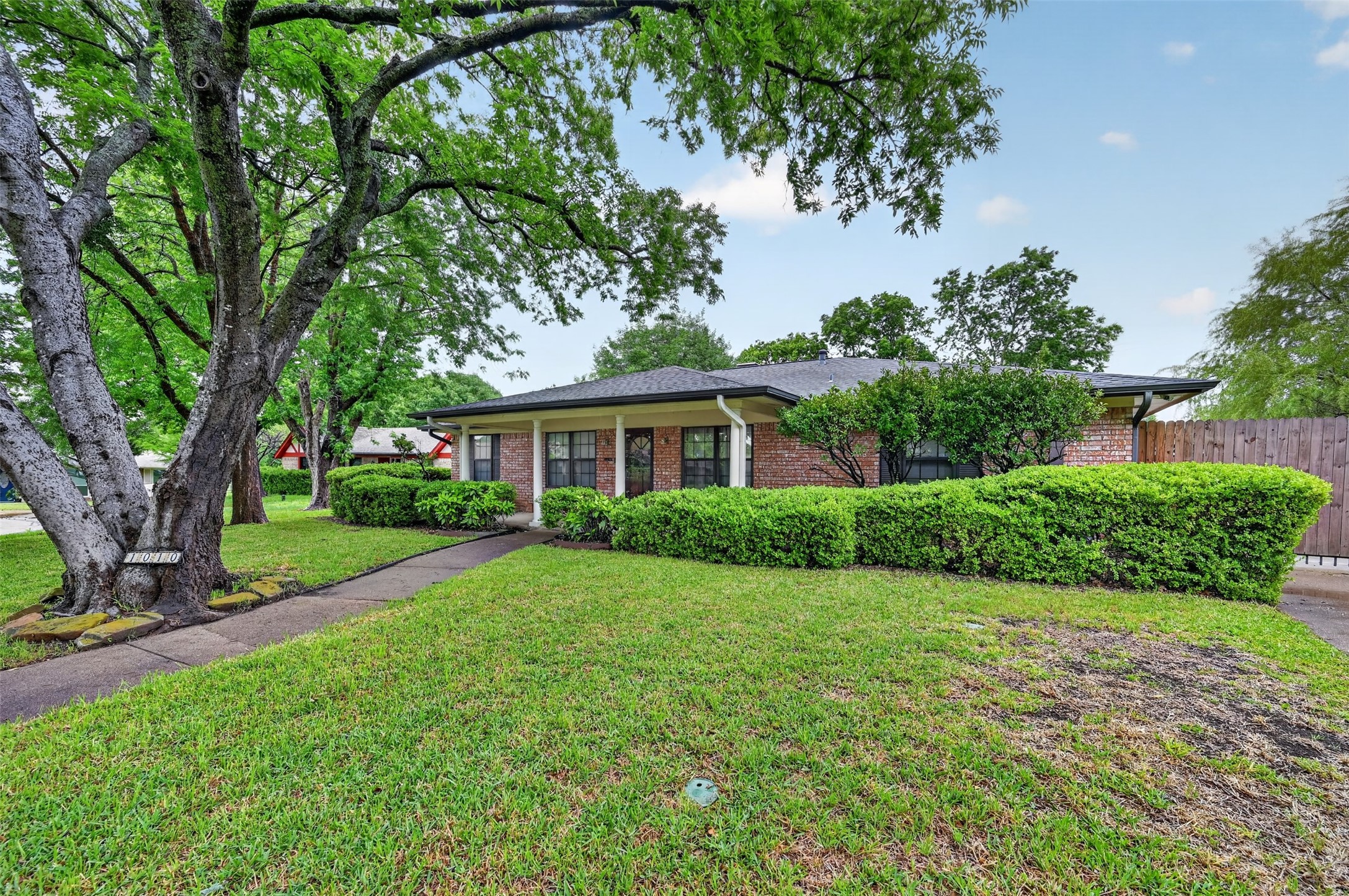 1010 Plateau Drive Duncanville TX 75116