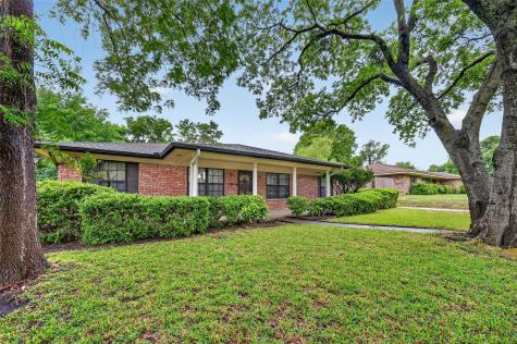 1010 Plateau Drive Duncanville TX 75116