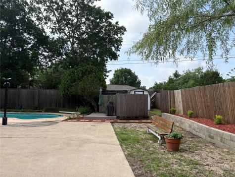 1010 Plateau Drive Duncanville TX 75116