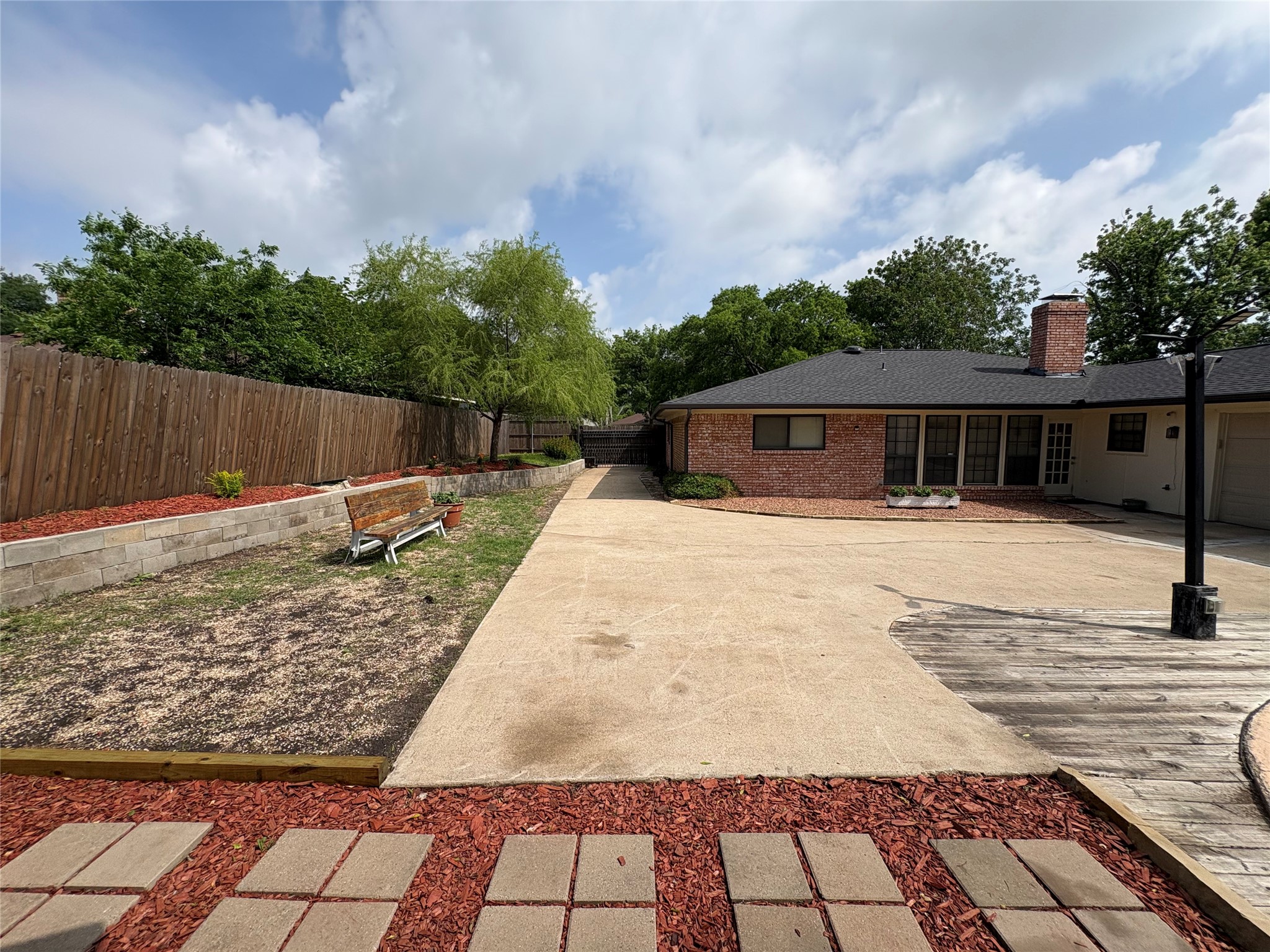 1010 Plateau Drive Duncanville TX 75116