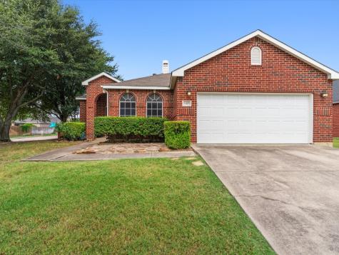 8401 Greylock Court Fort Worth TX 76137