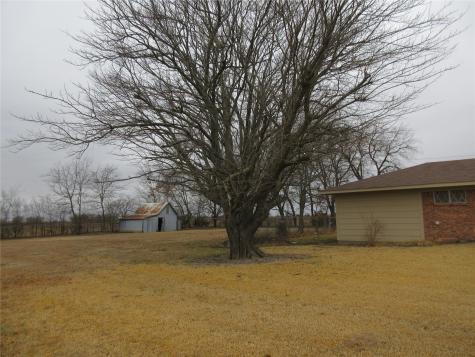 1579 County Road 3365 Ladonia TX 75449