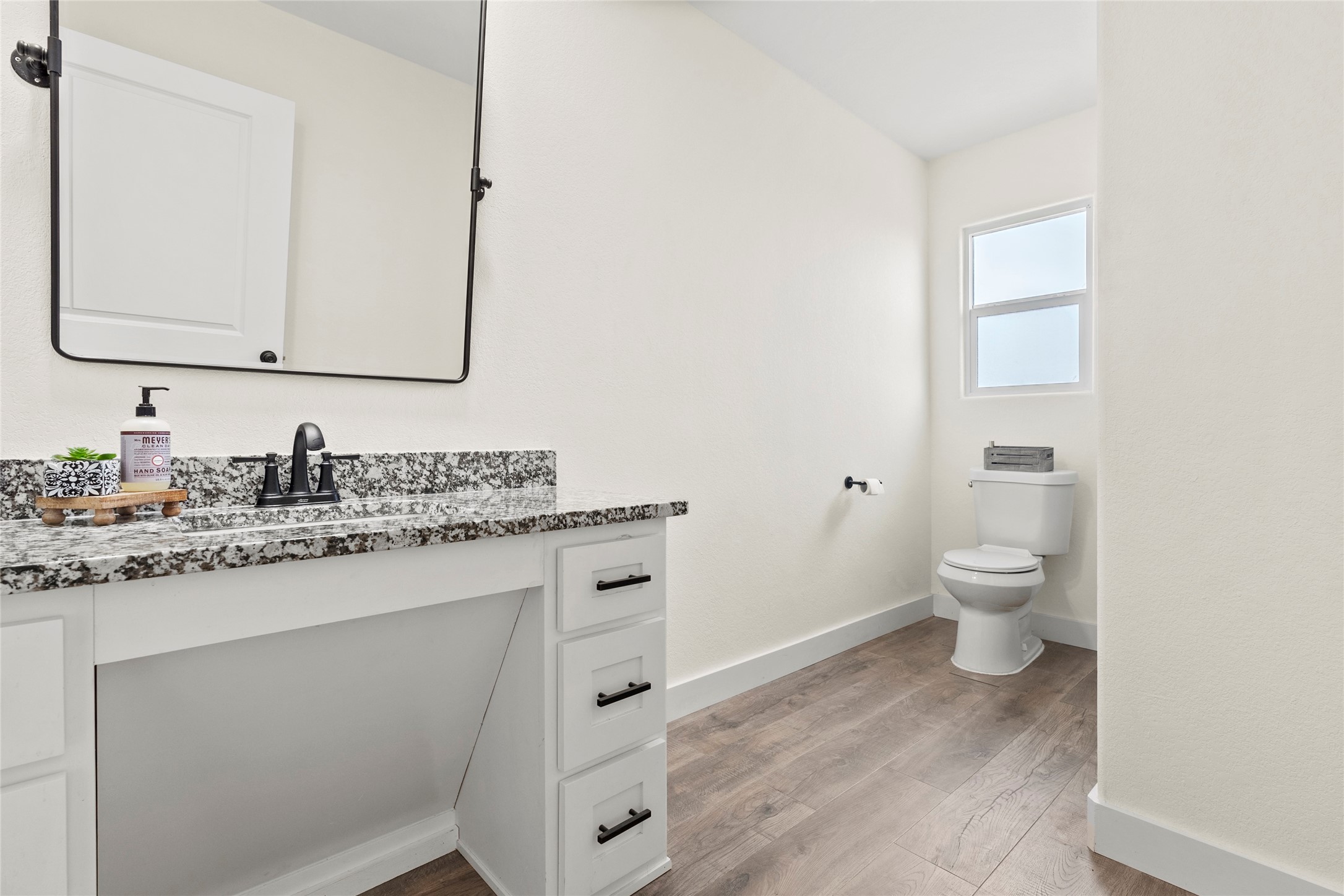 170 Pr 24971 Brookston TX 75421