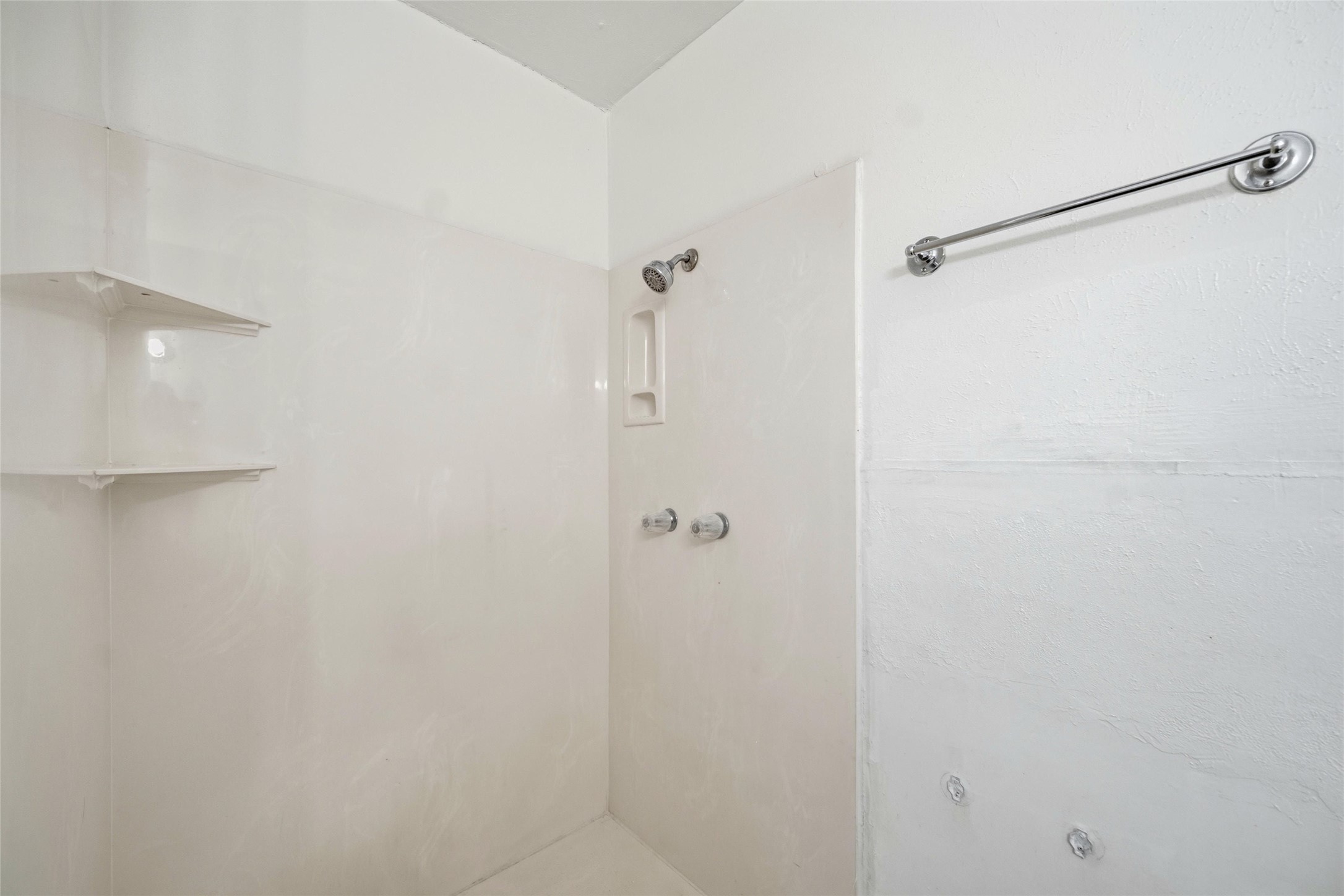 1606 Natches Drive Arlington TX 76014