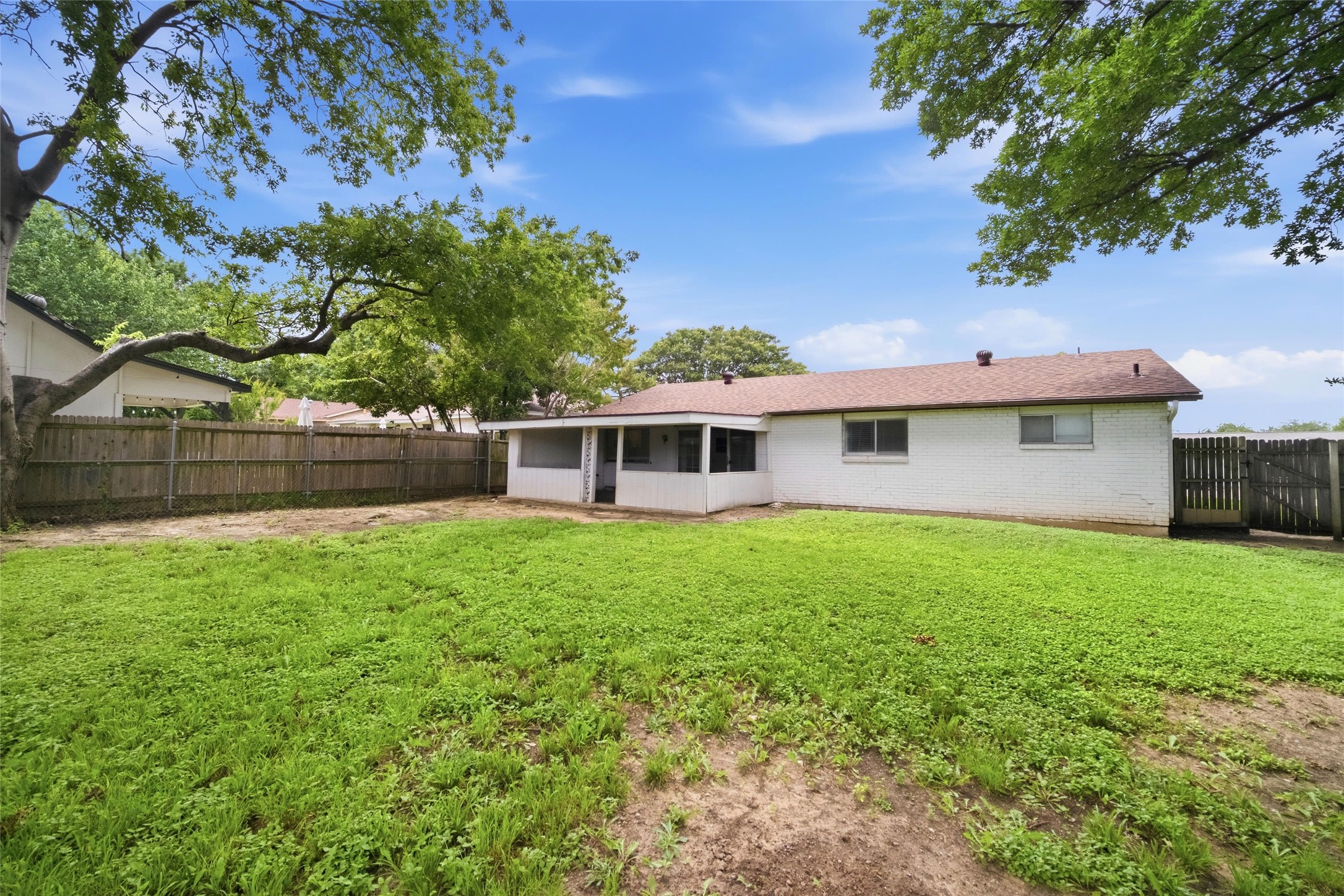 1606 Natches Drive Arlington TX 76014