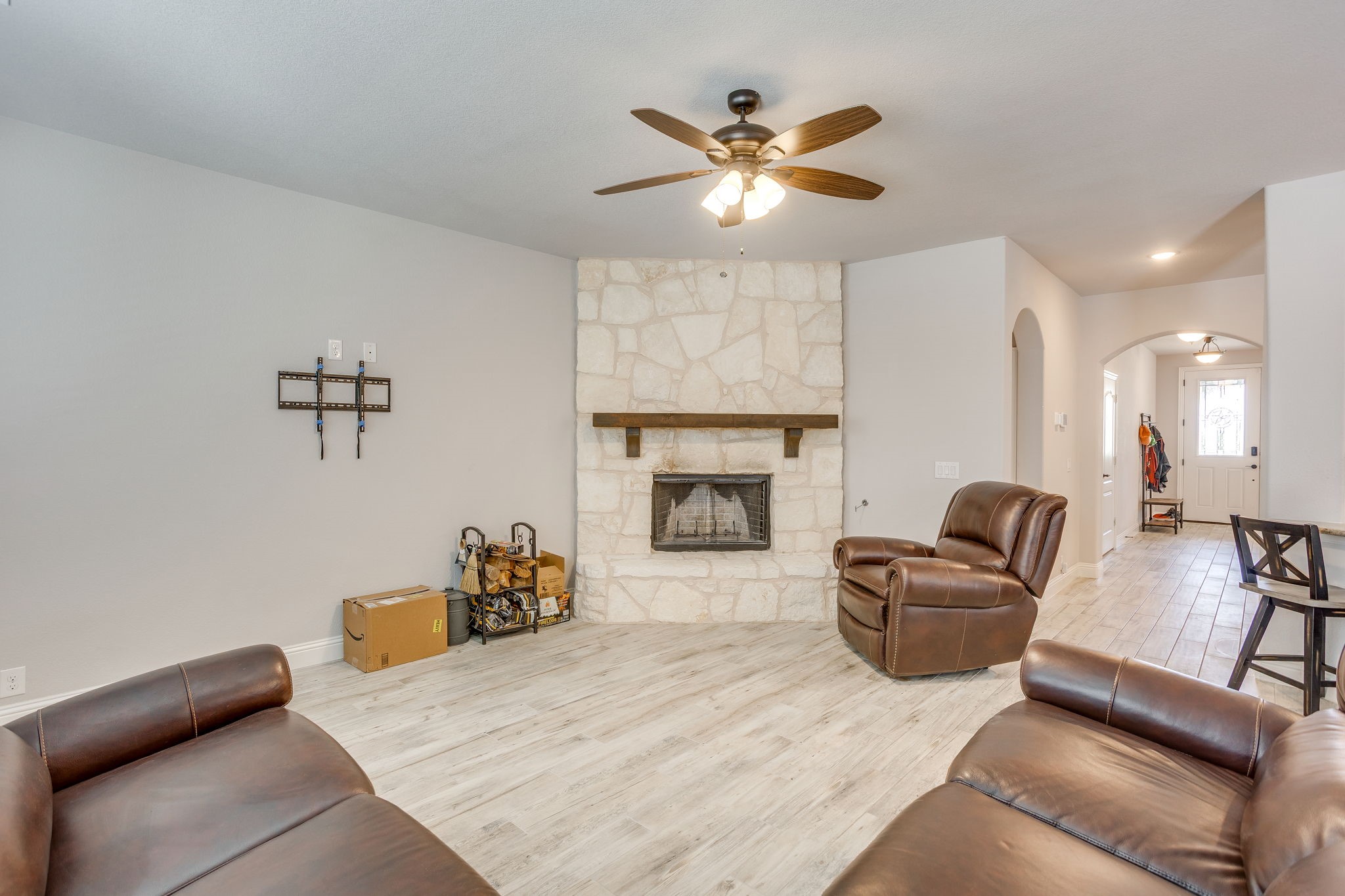 1116 Bear Oak Drive Burleson TX 76028