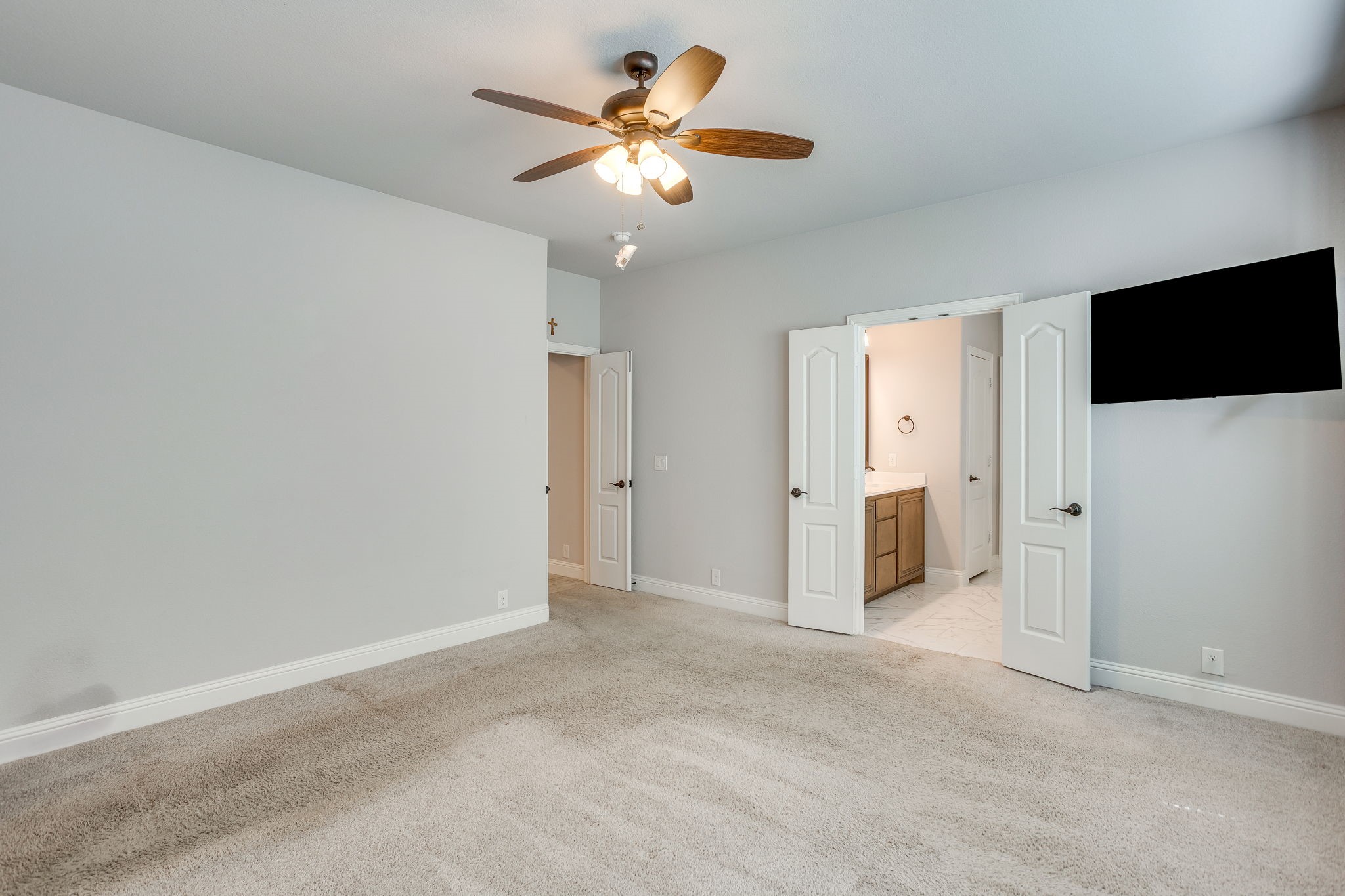 1116 Bear Oak Drive Burleson TX 76028