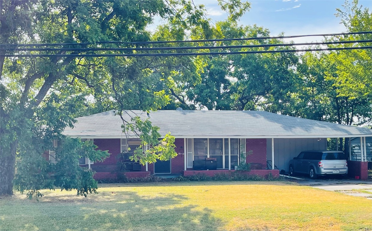 707 N Union Street Whitesboro TX 76273