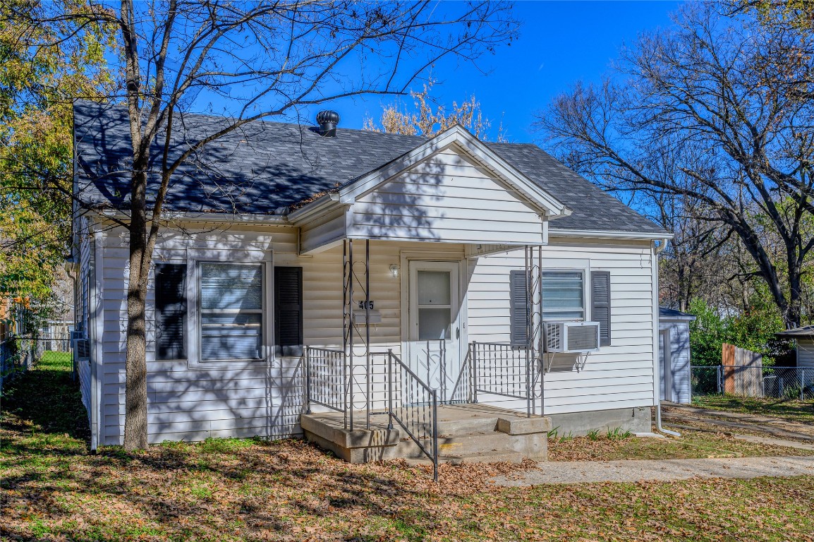 405 W Murray Street Denison TX 75020