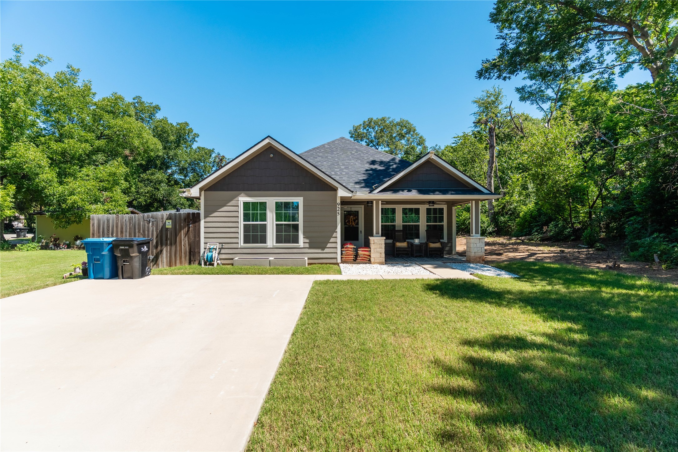 925 W Munson Street Denison TX 75020