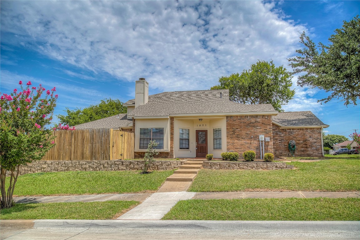 1801 Lombard Street Garland TX 75043