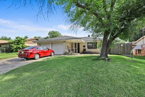 719 E Center Street Duncanville TX 75116