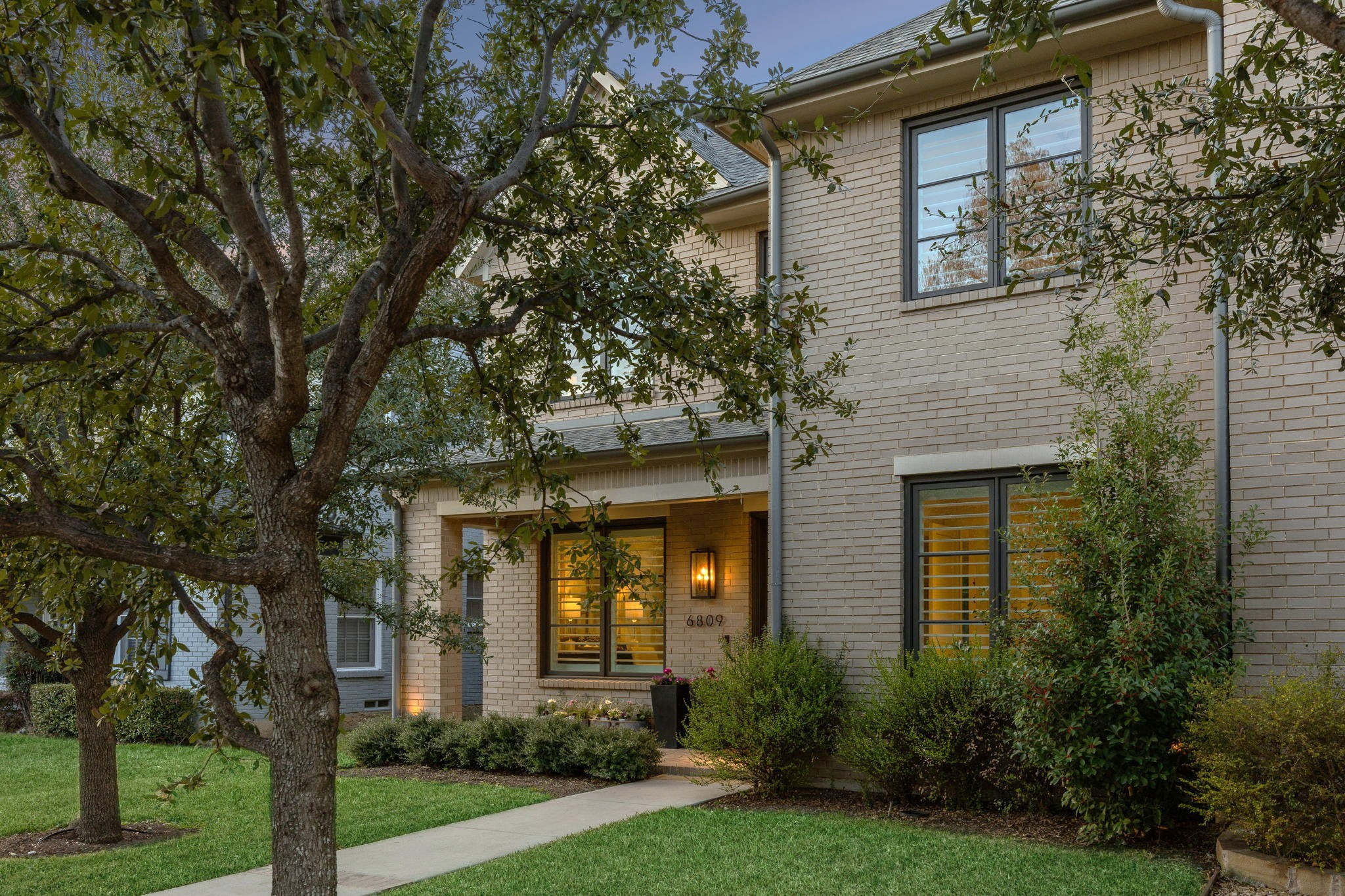6809 Del Norte Lane Dallas TX 75225