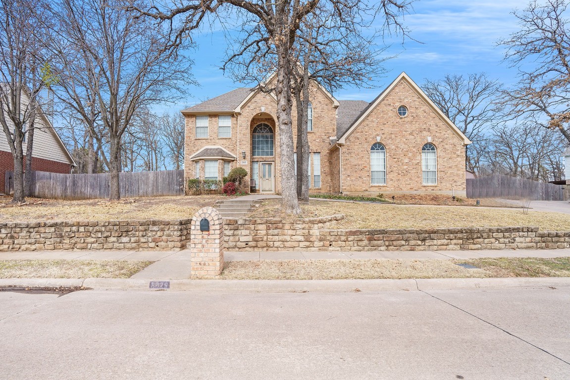 3929 Pebblebrook Lane Bedford TX 76021