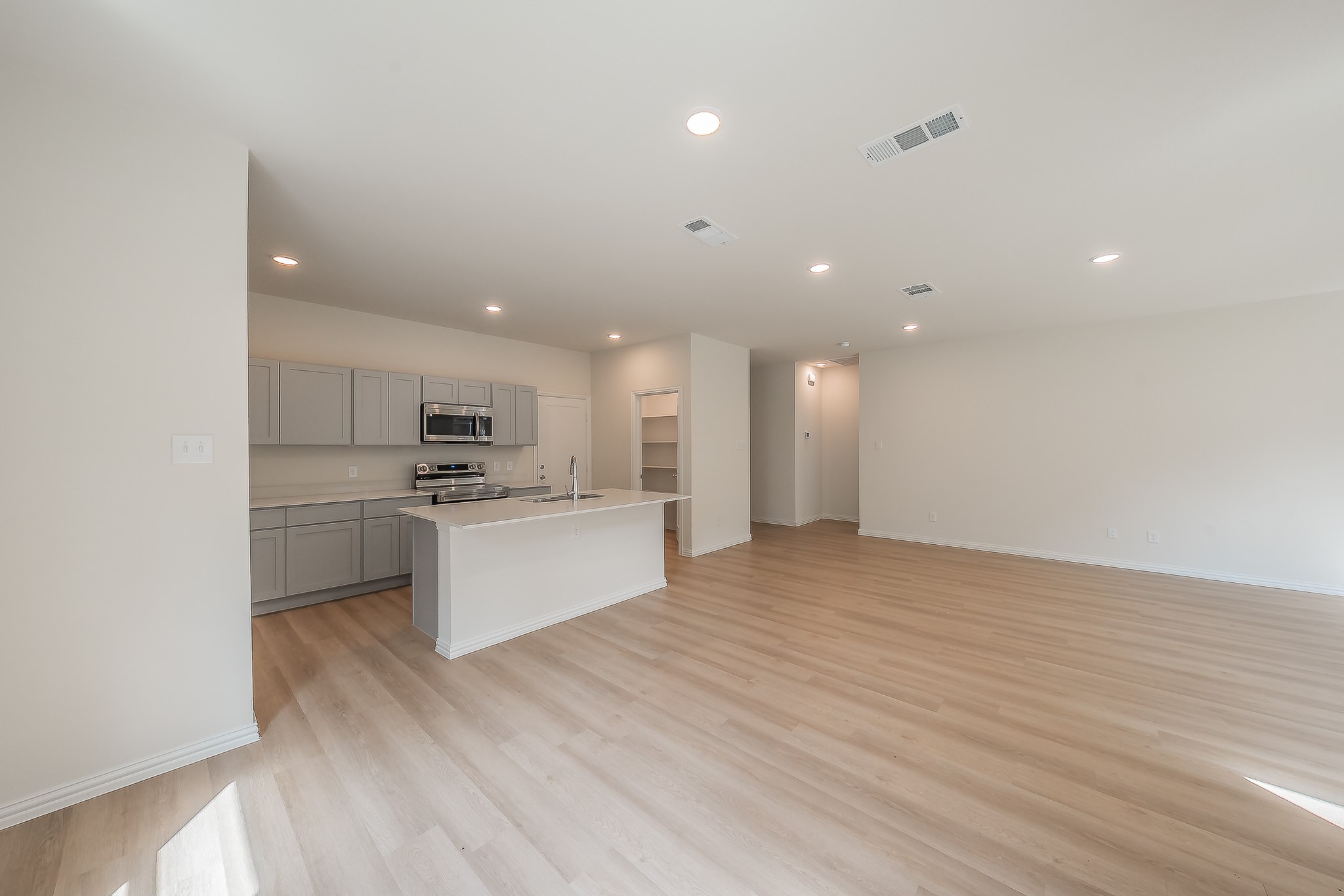 121 Kylie Street Cleburne TX 76031