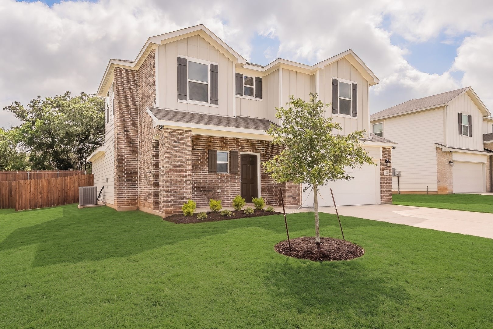 121 Kylie Street Cleburne TX 76031