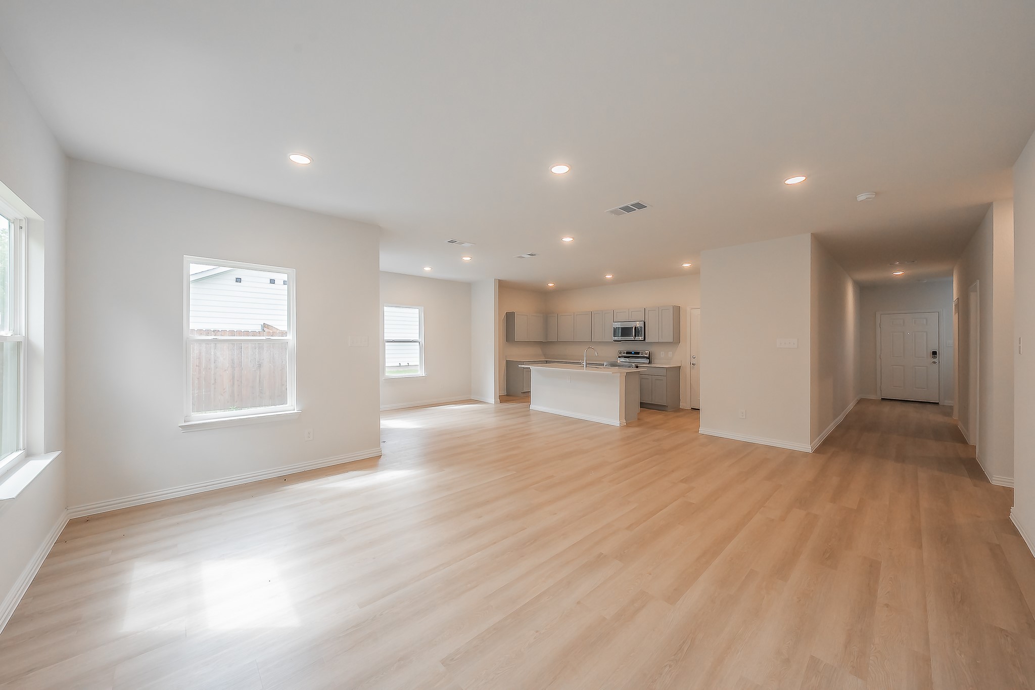 121 Kylie Street Cleburne TX 76031