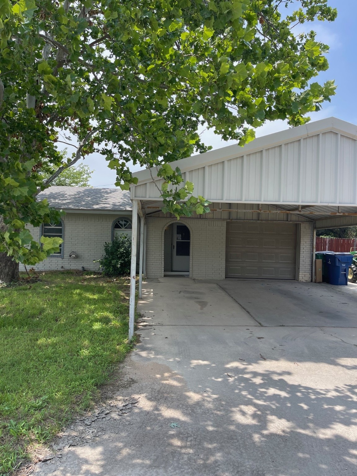 100 Laguna Vista Court Chico TX 76431