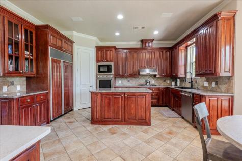 166 E Rio Ridge Azle TX 76020