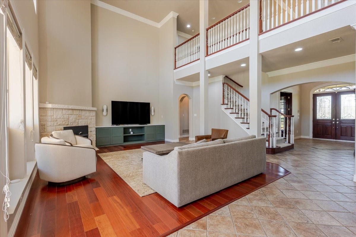 166 E Rio Ridge Azle TX 76020