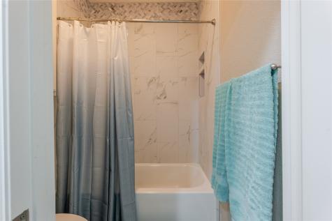 166 E Rio Ridge Azle TX 76020