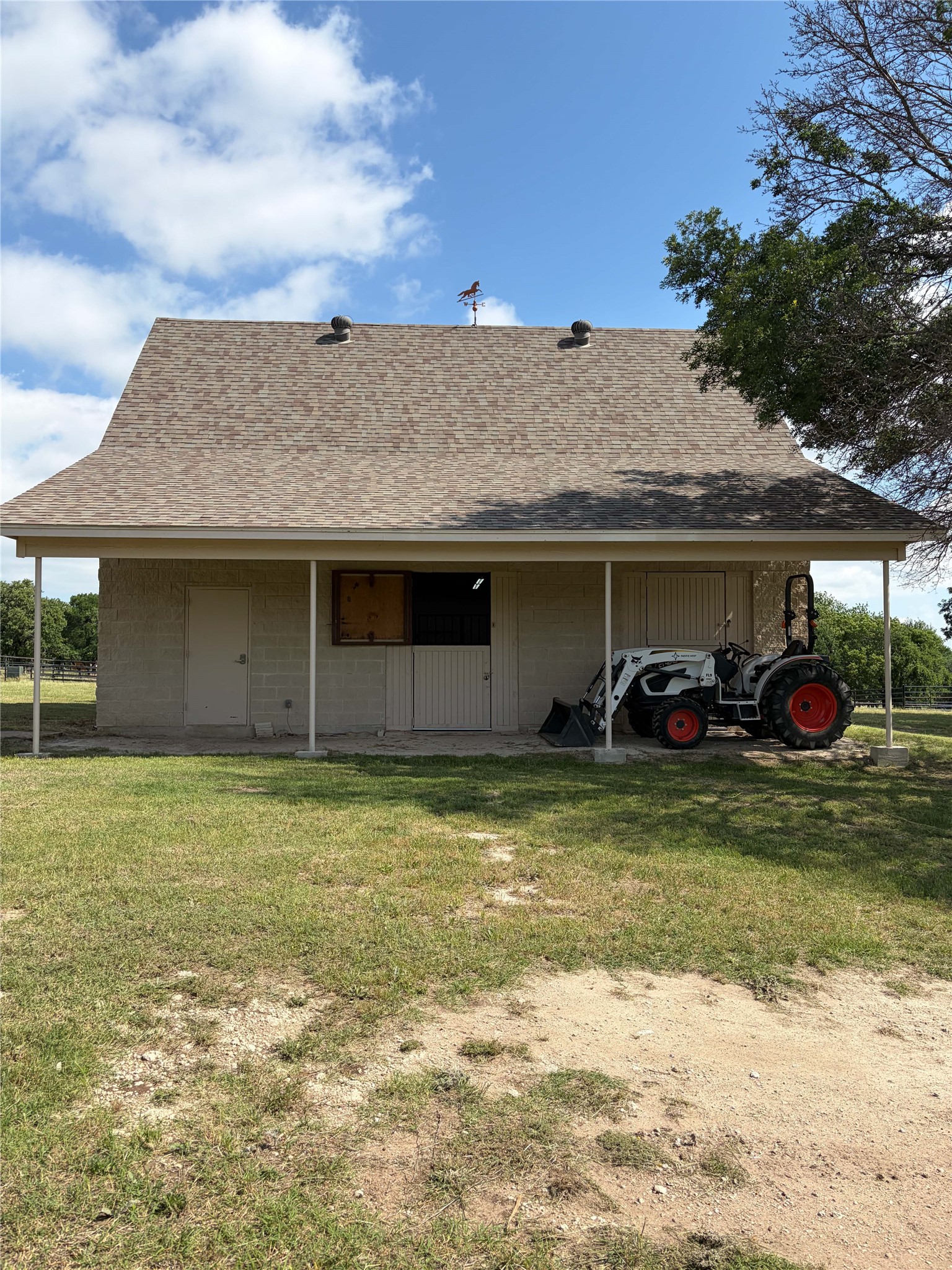 166 E Rio Ridge Azle TX 76020