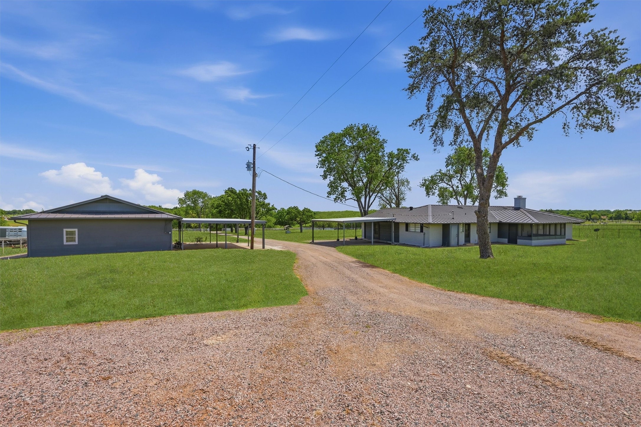 1643-1861 Roland Road Whitesboro TX 76273