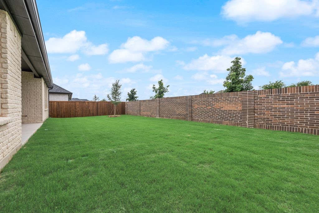 2308 Valencia Drive Little Elm TX 75068