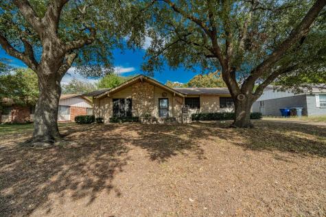 1759 Gross Road Dallas TX 75228