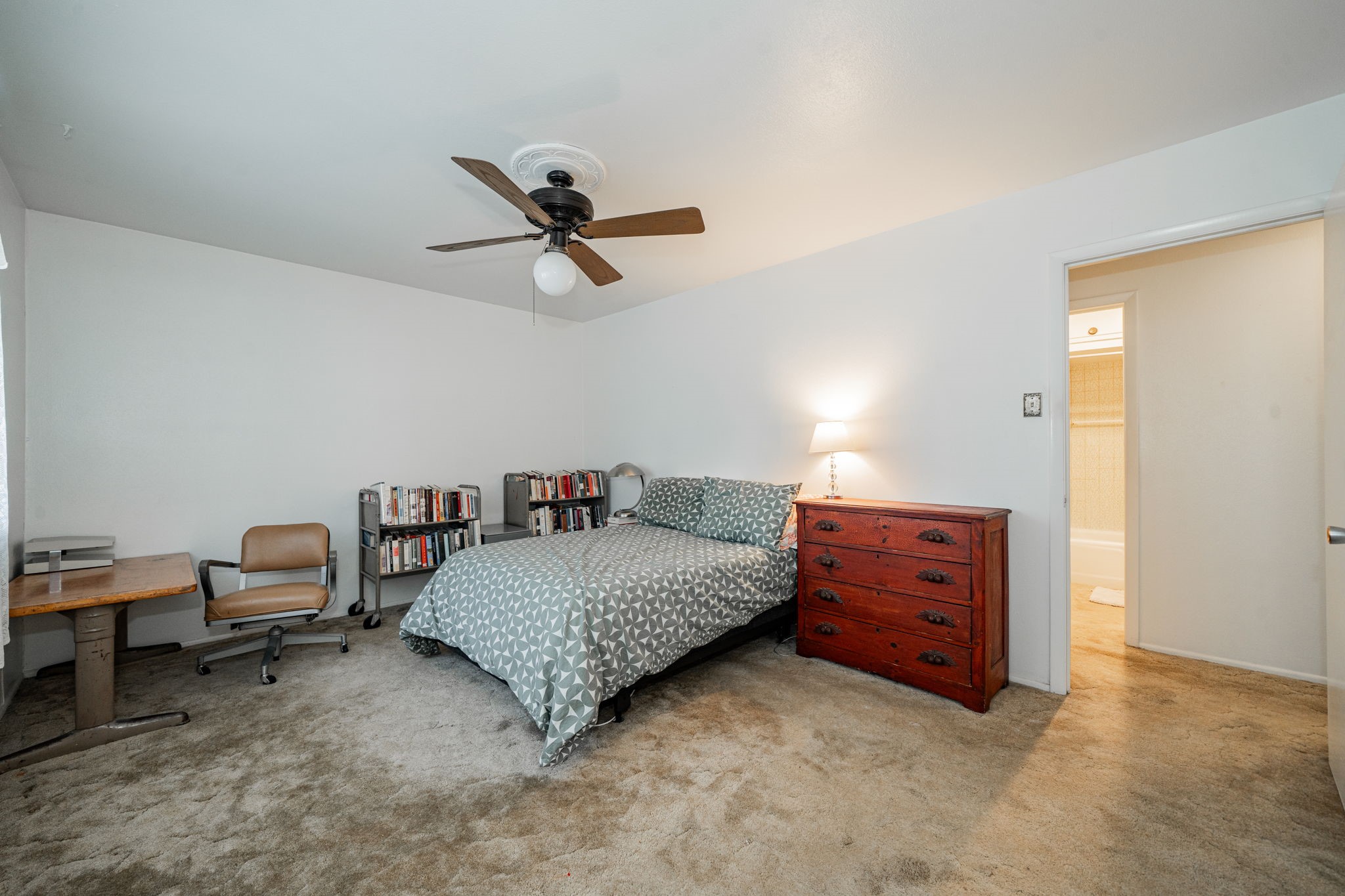 1759 Gross Road Dallas TX 75228