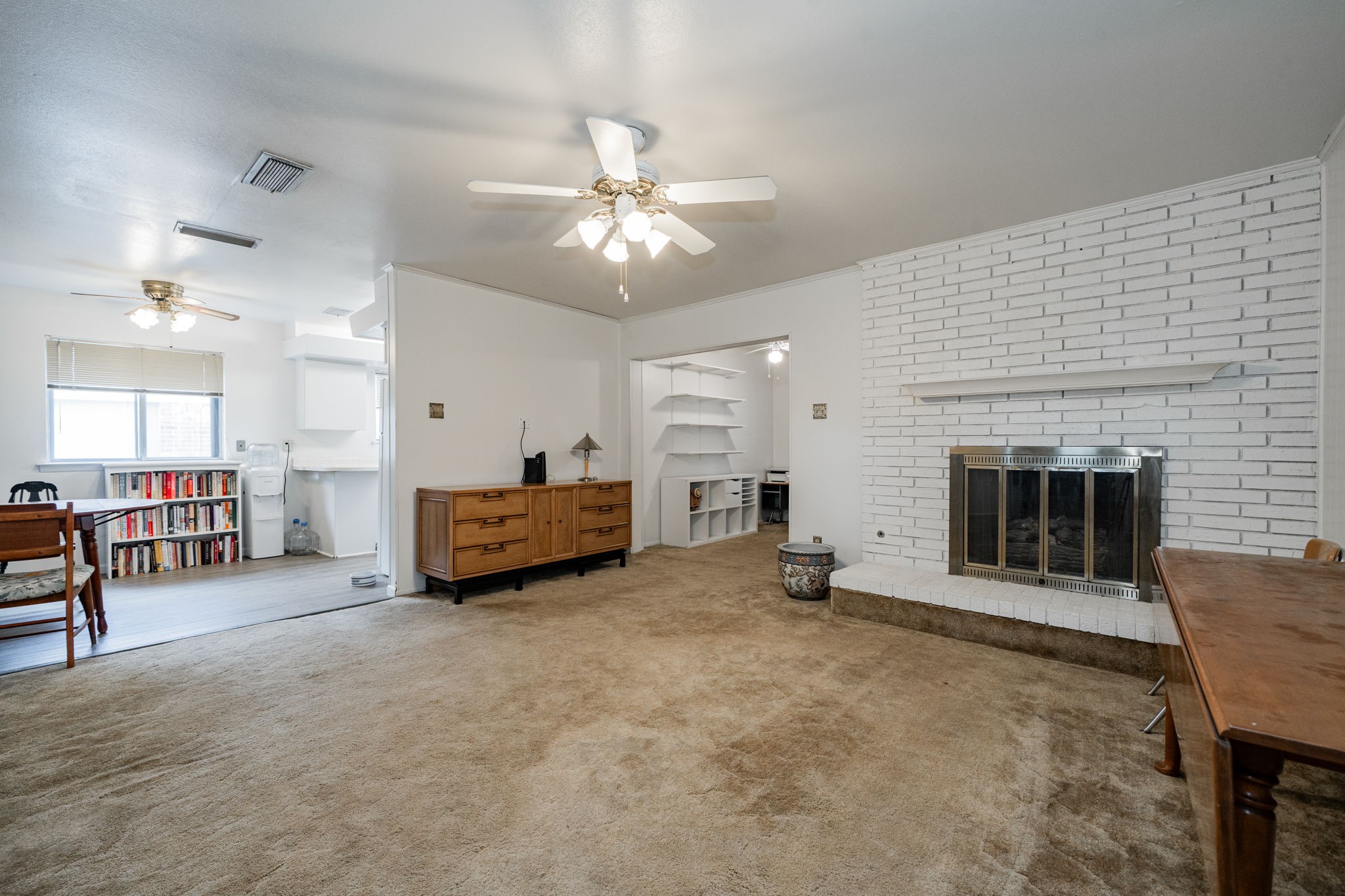 1759 Gross Road Dallas TX 75228