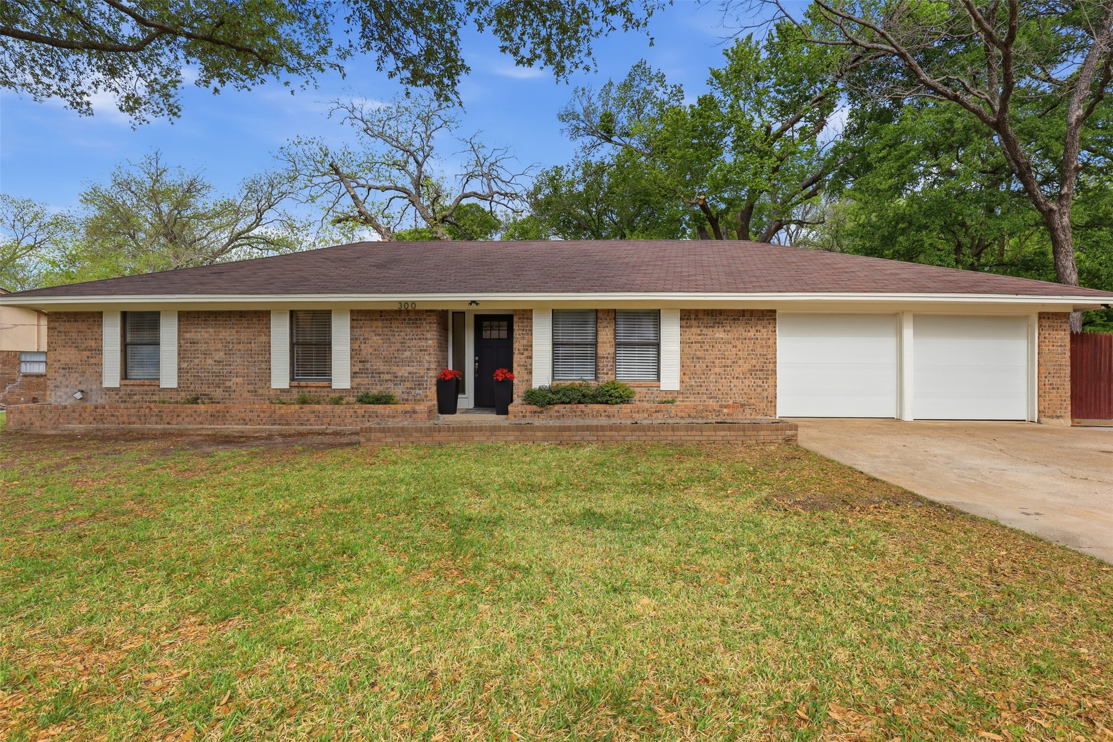 300 Hidden Valley Drive Aledo TX 76008
