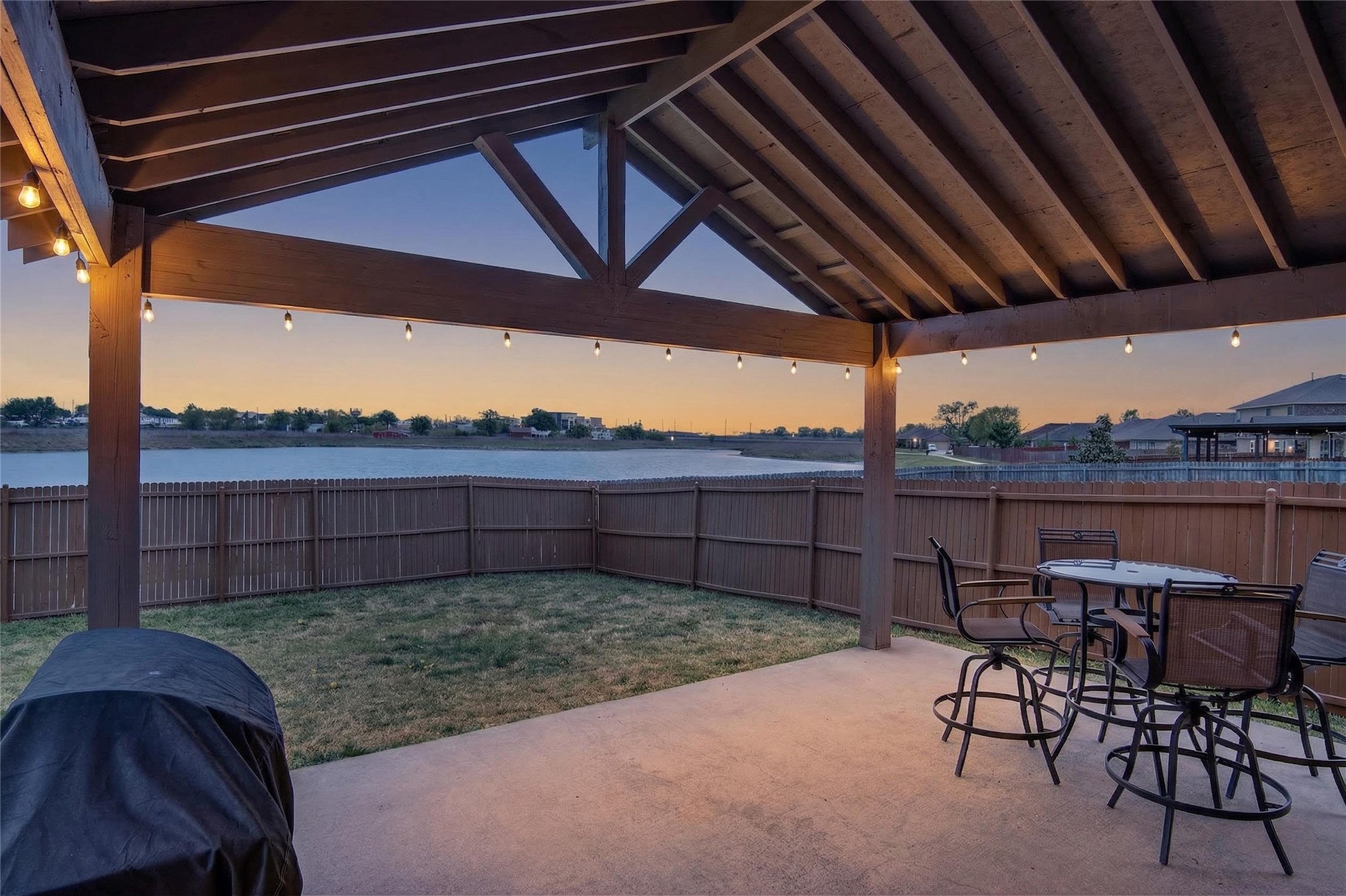 1212 River Oak Lane Royse City TX 75189