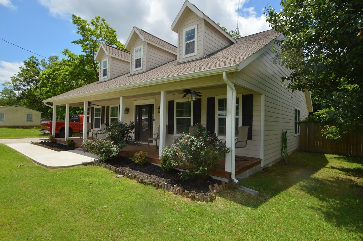 204 N 5th Street Quinlan TX 75474