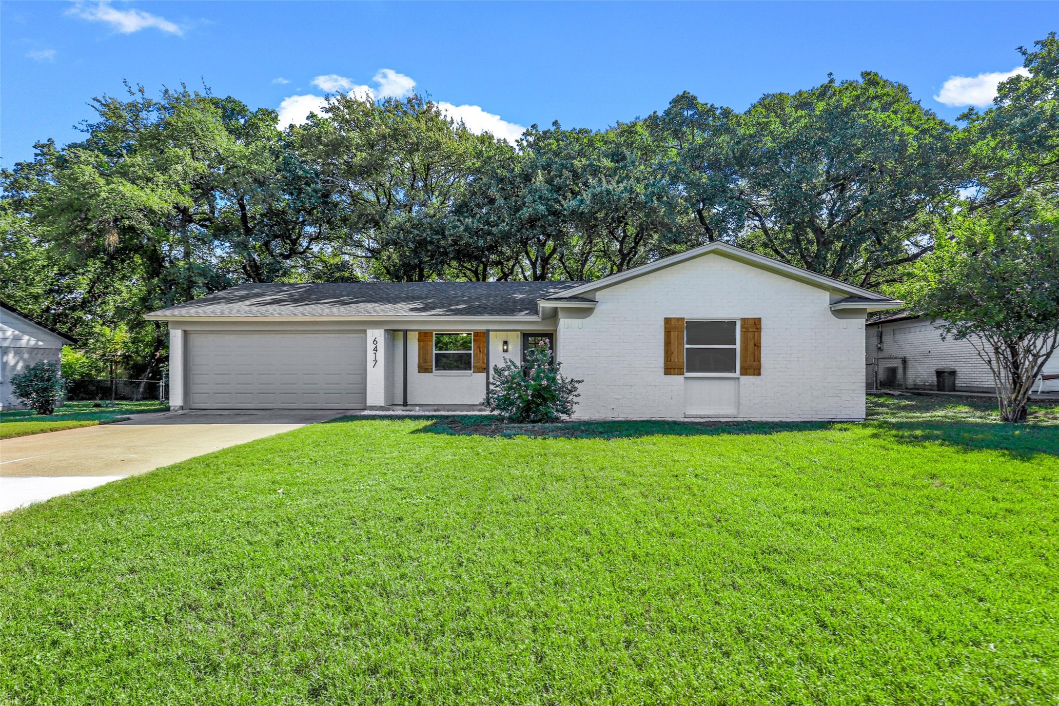 6417 Royal Oaks Drive Forest Hill TX 76119