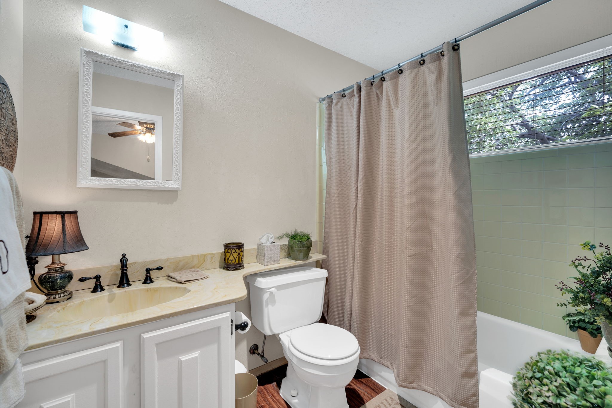 2902 Green Oaks Drive Garland TX 75040