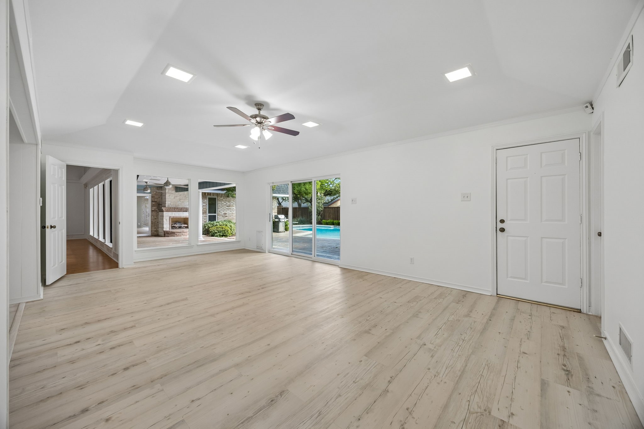 6218 Stonehill Drive Dallas TX 75254