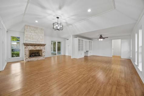 6218 Stonehill Drive Dallas TX 75254