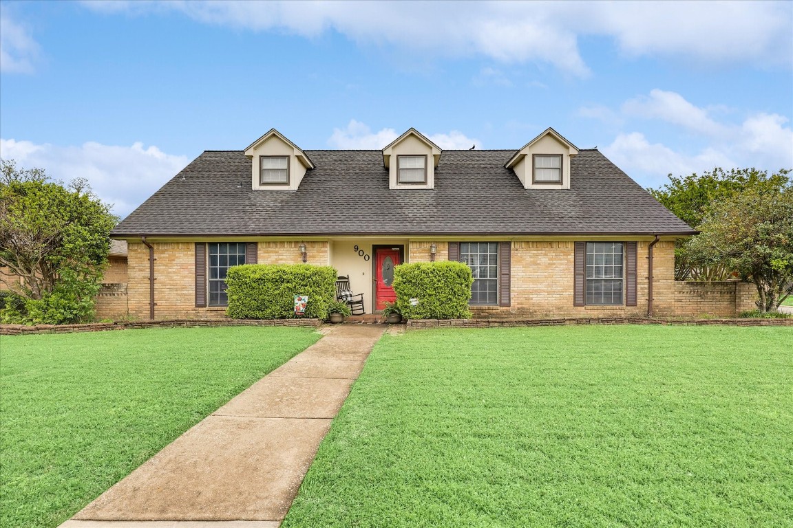 900 Thoreau Lane Allen TX 75002