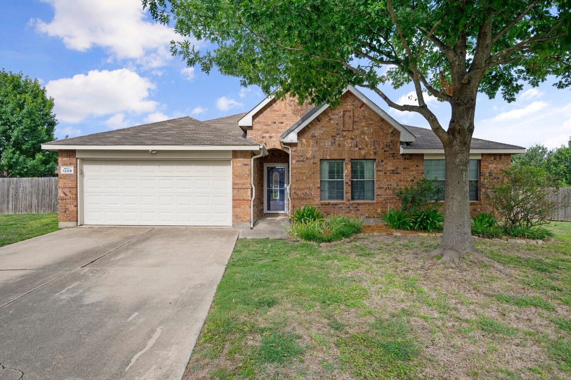 1200 Concho Trail Mansfield TX 76063
