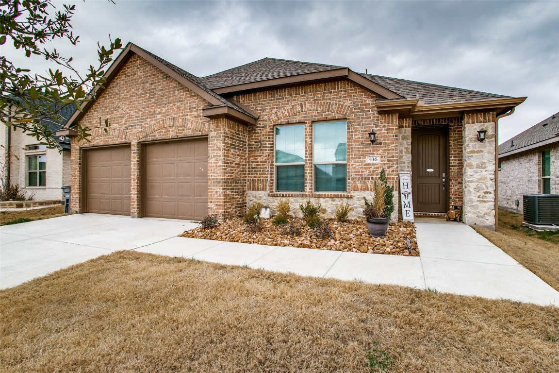 536 Hazeltine Road Red Oak TX 75154