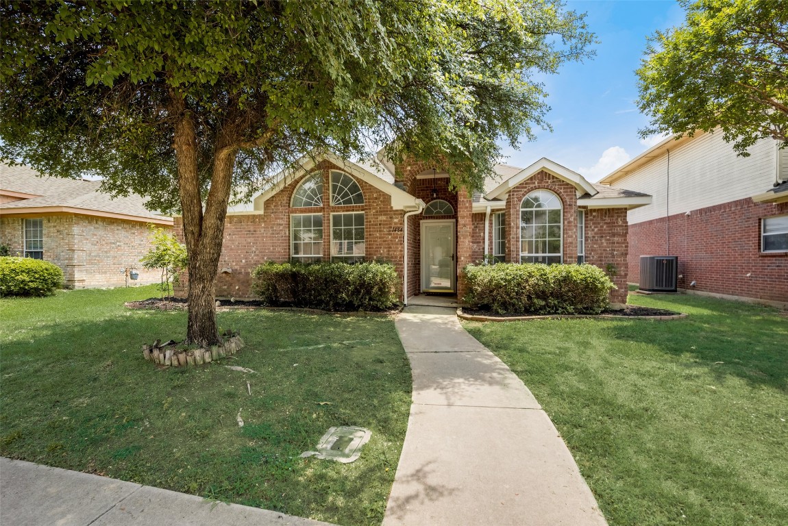 1484 Altstatten Lane Lewisville TX 75067