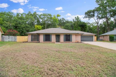 1107 Larkspur Lane Tyler TX 75703