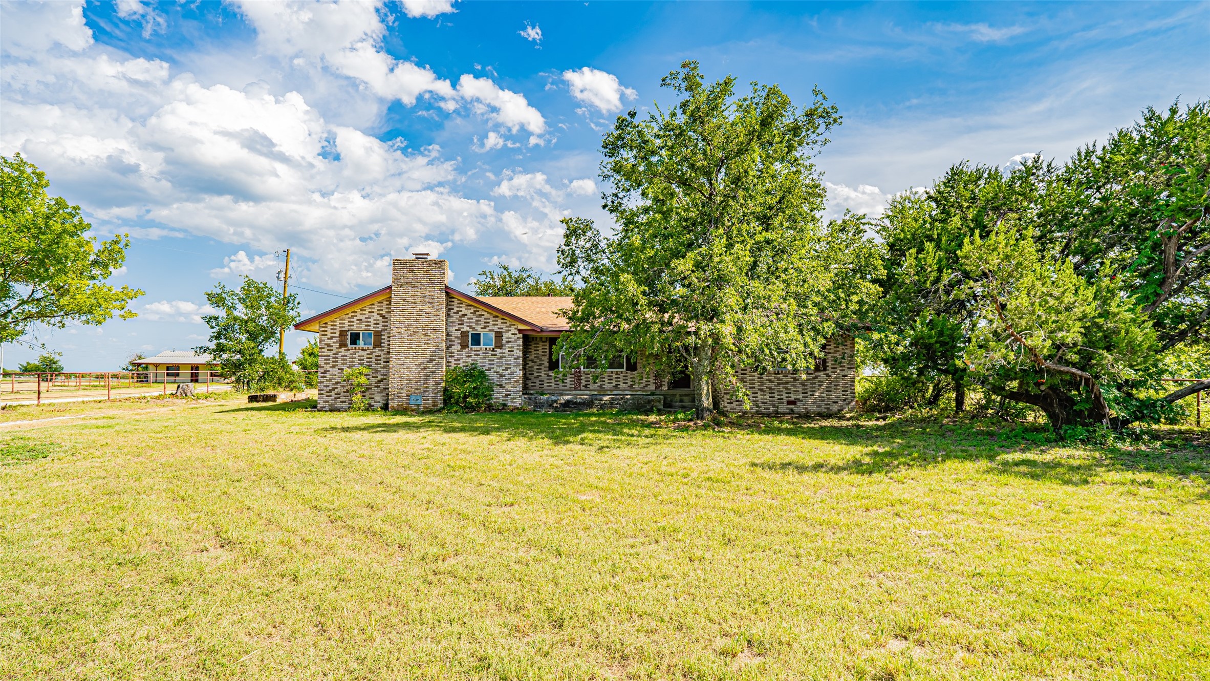 3891 County Road 351 Stephenville TX 76401