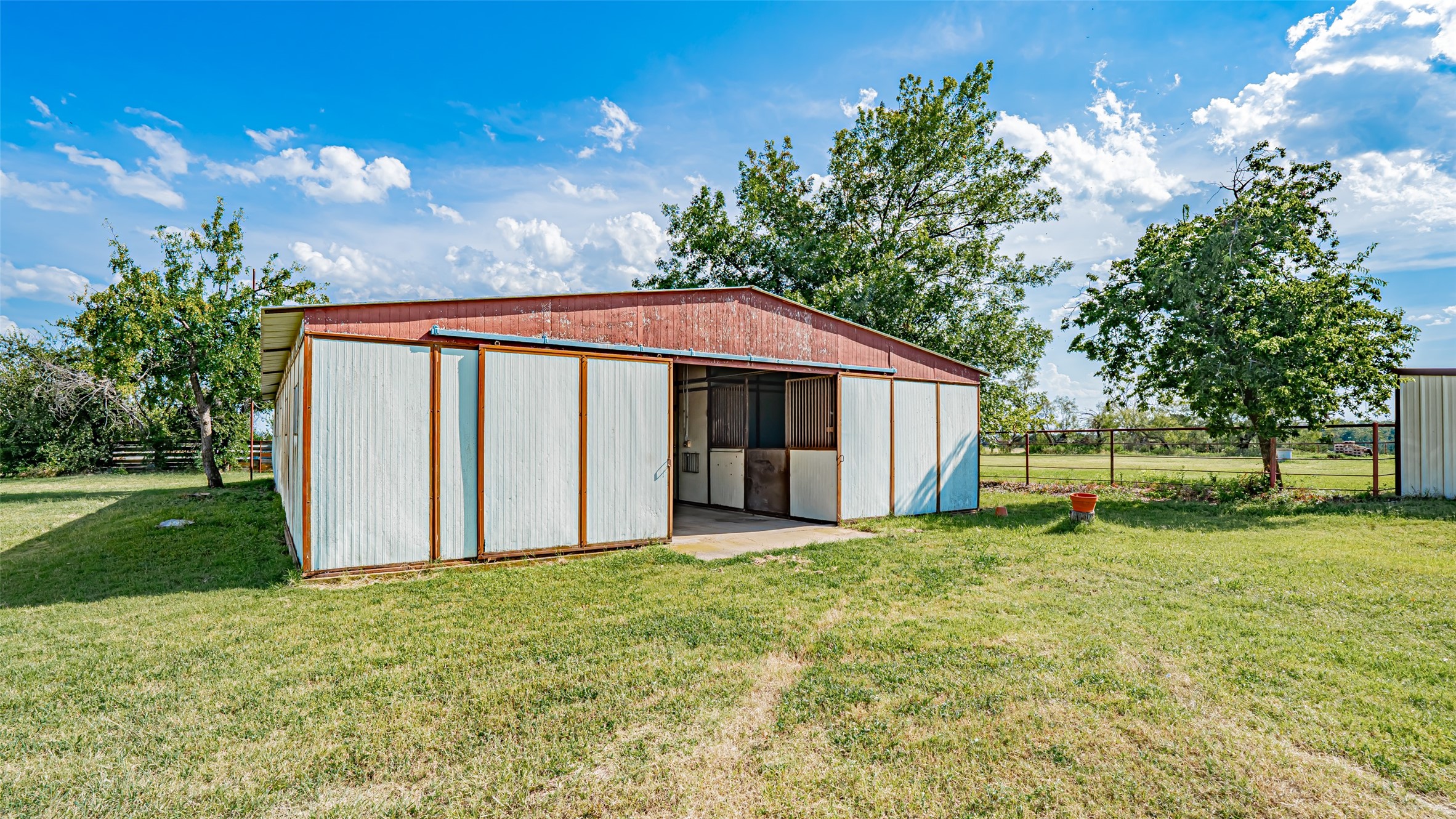 3891 County Road 351 Stephenville TX 76401