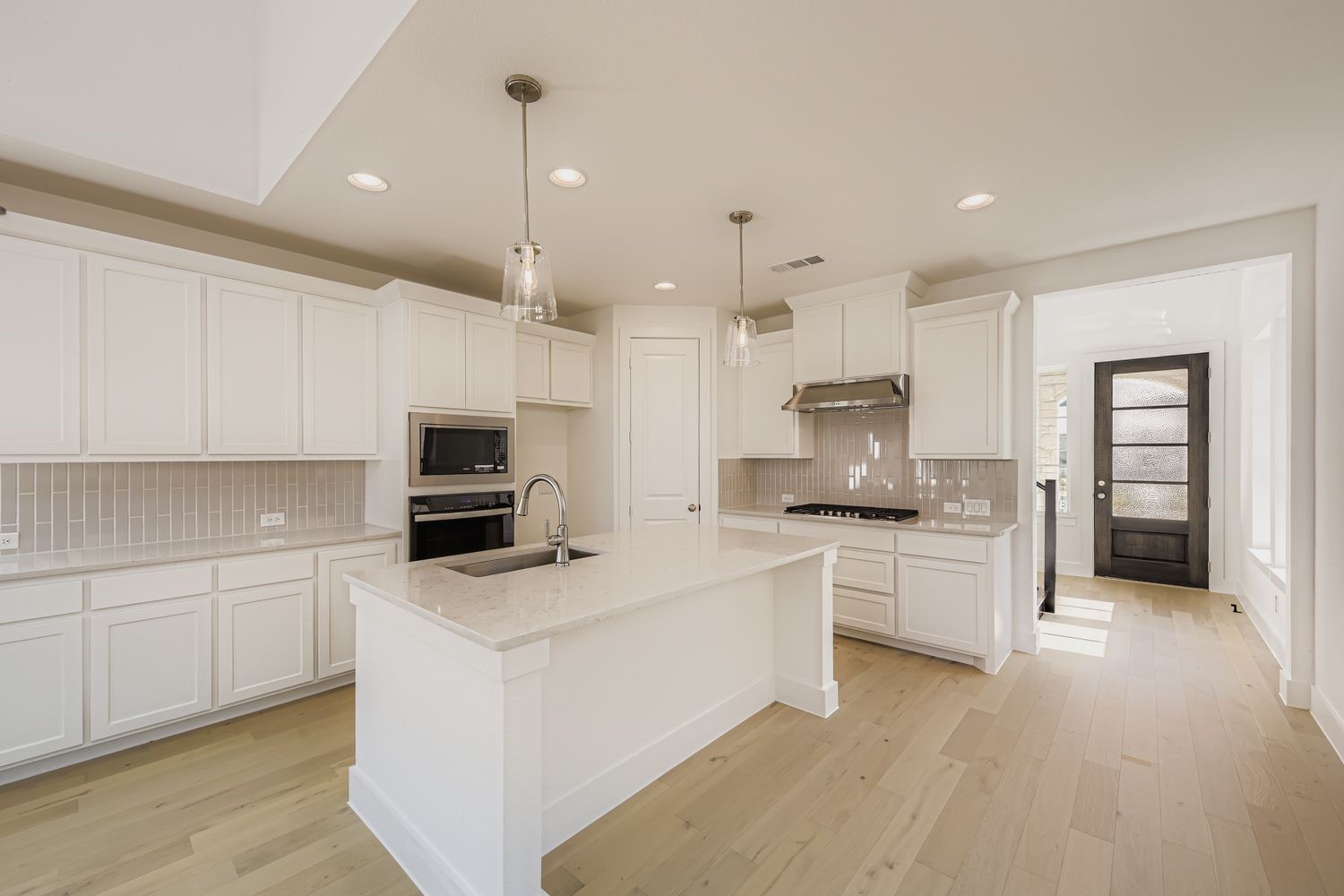 6036 Davis Knoll Fort Worth TX 76126