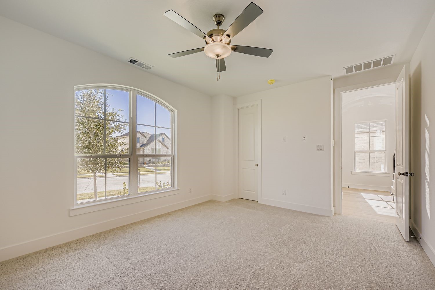 6036 Davis Knoll Fort Worth TX 76126