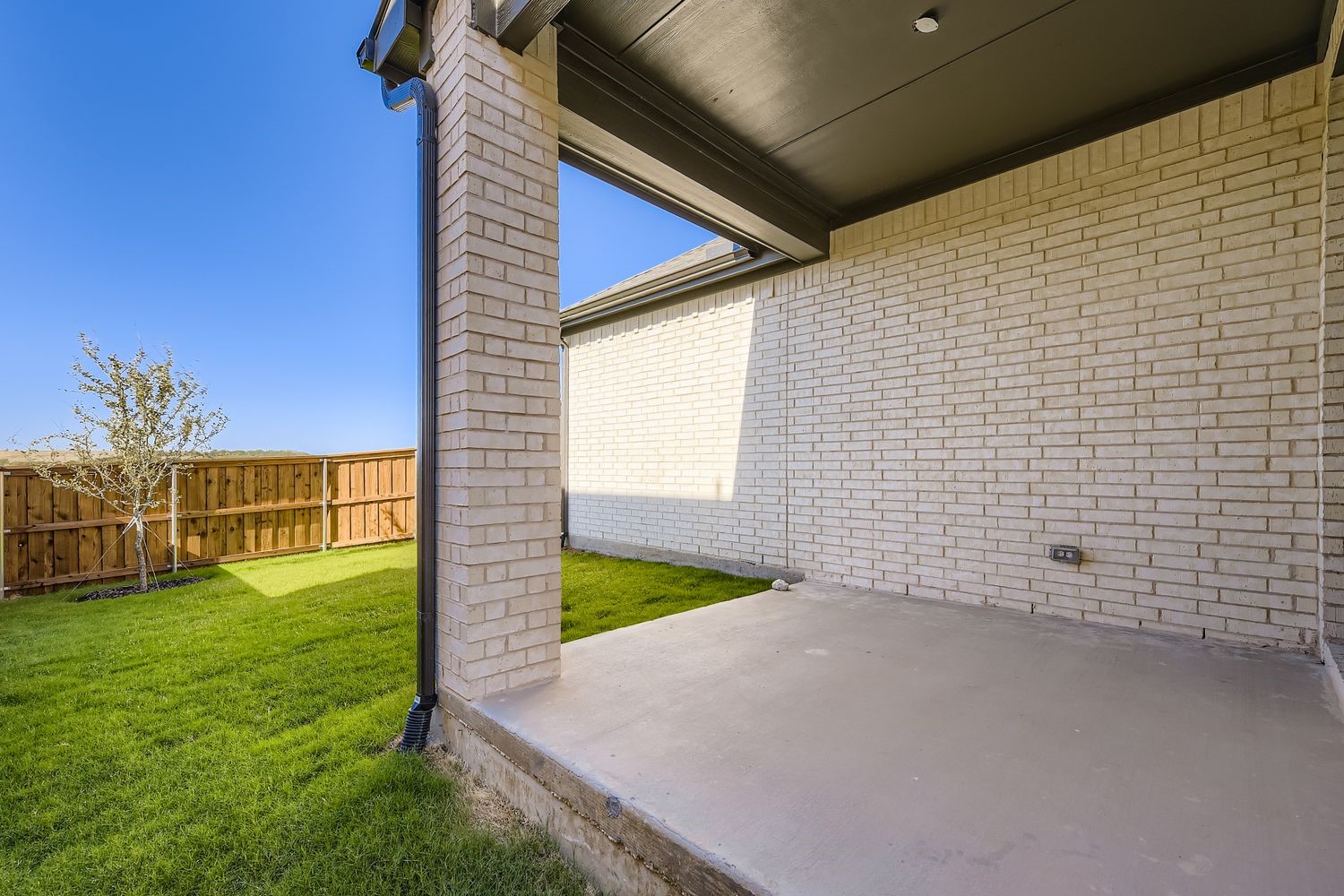 6036 Davis Knoll Fort Worth TX 76126