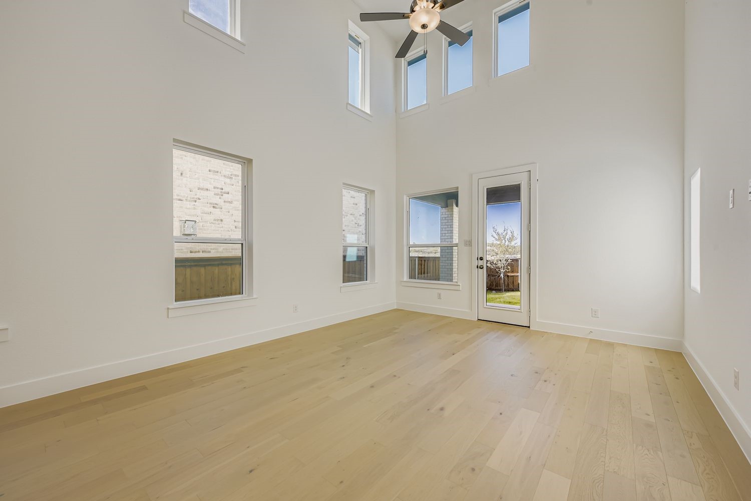 6036 Davis Knoll Fort Worth TX 76126