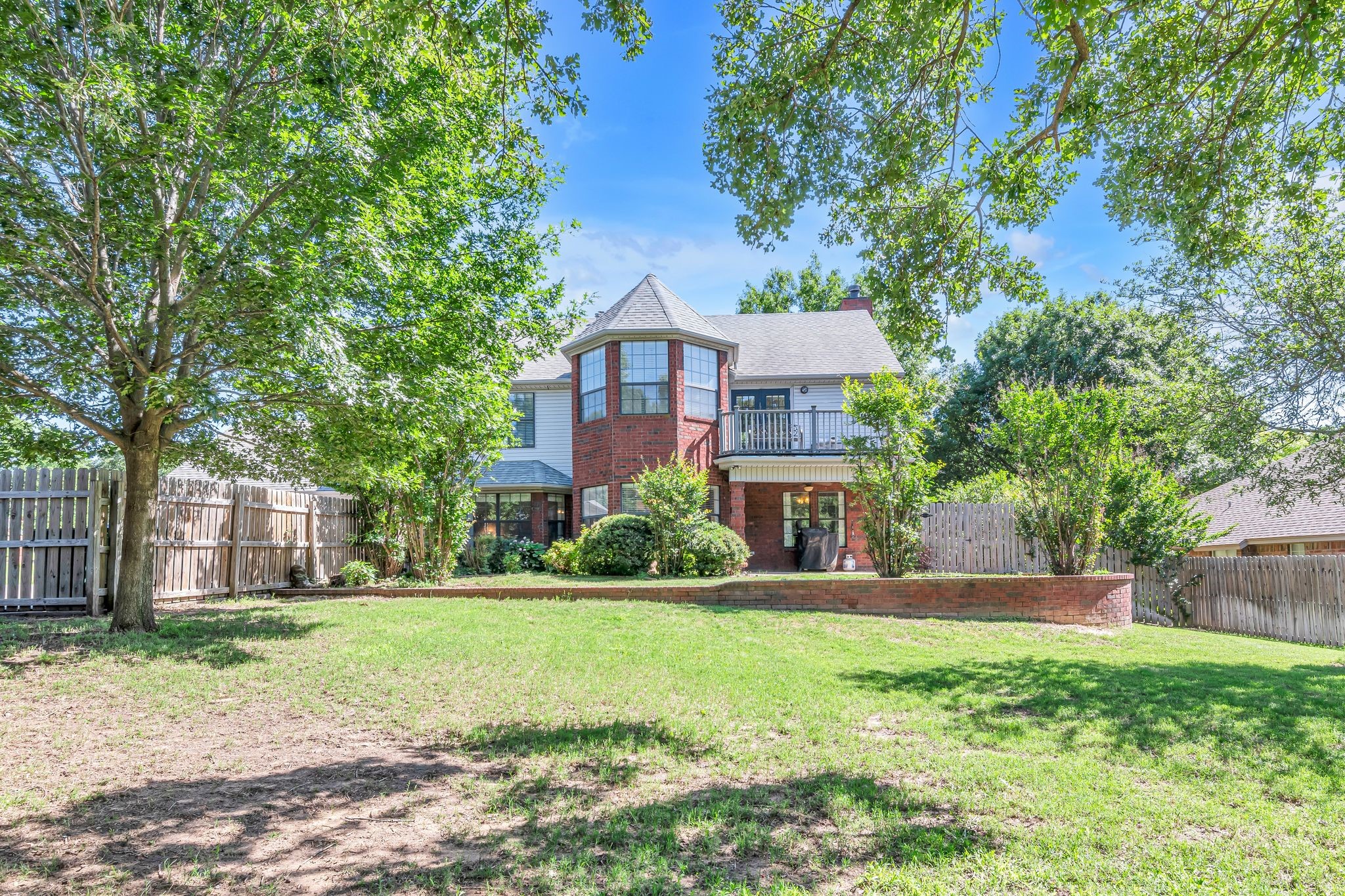 807 Woodland Trail N Bowie TX 76230